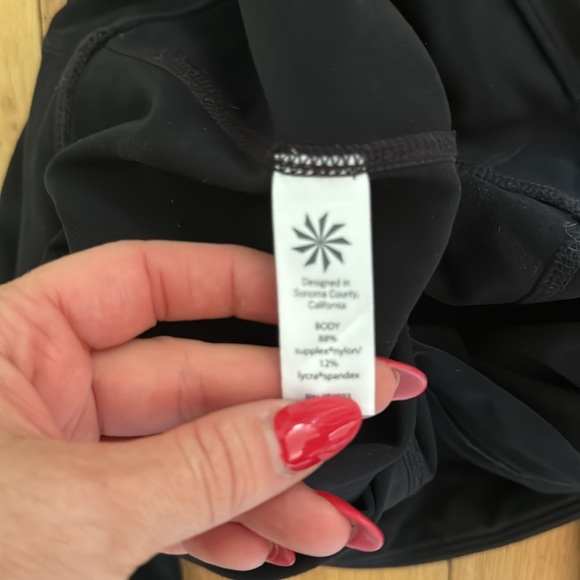 Athleta | Black Capris Cutout Leggings | size S - Picture 7 of 7